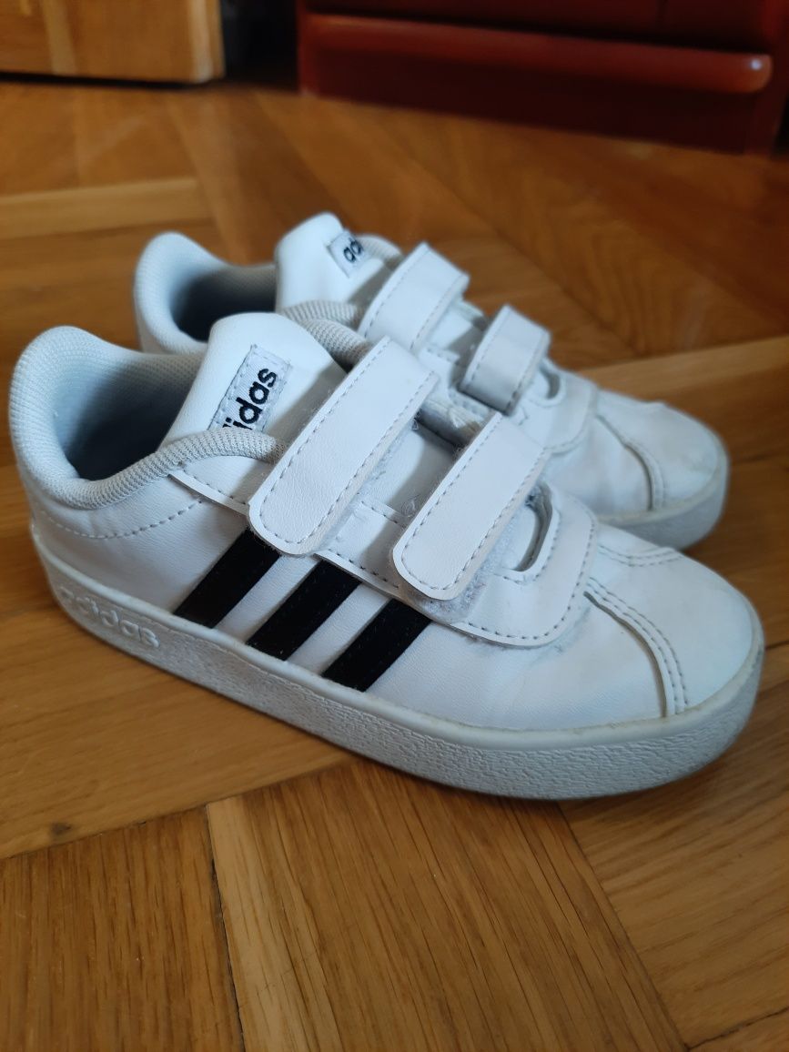 Buty sportowe trampki na rzepy adidas