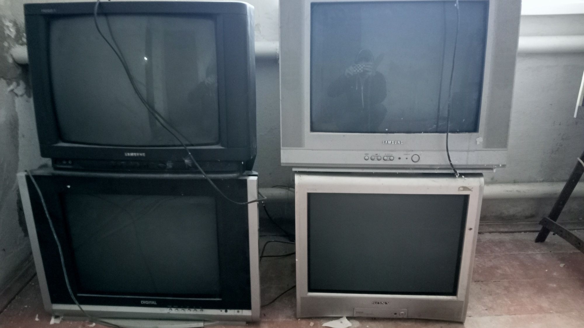 Продам телевізори