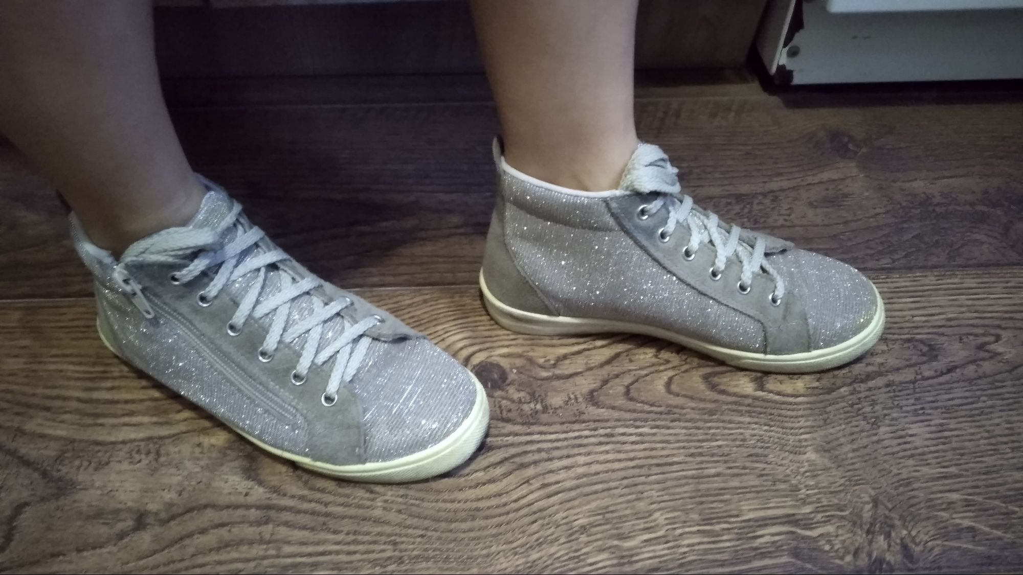 блестящие кроссовки кеды converse на толстой подошве 34-38
