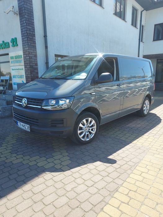 Sprzedam Volkswagena T6 bardzo dobrym stanie