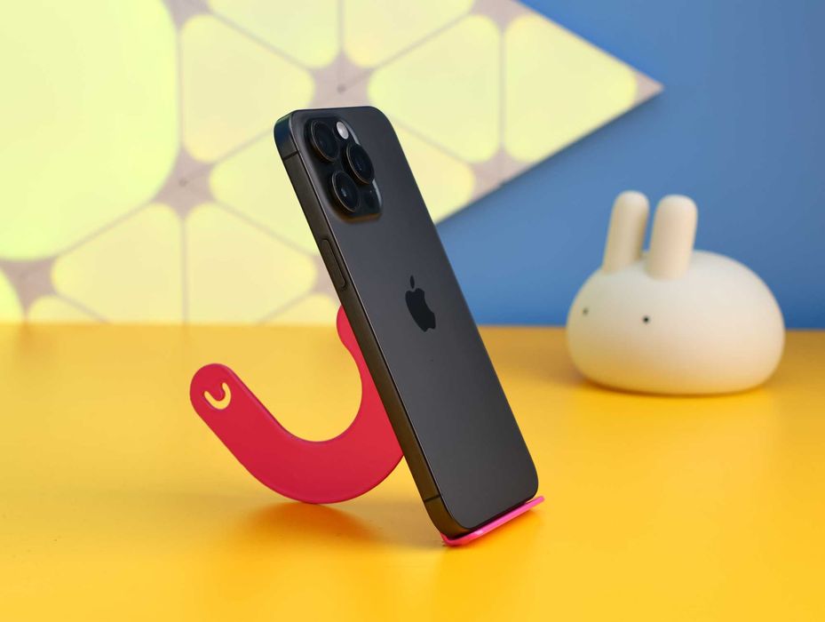 Смартфон Apple iPhone 15 Pro Max 256GB Black (150699) Б/У З ГАРАНТІЄЮ