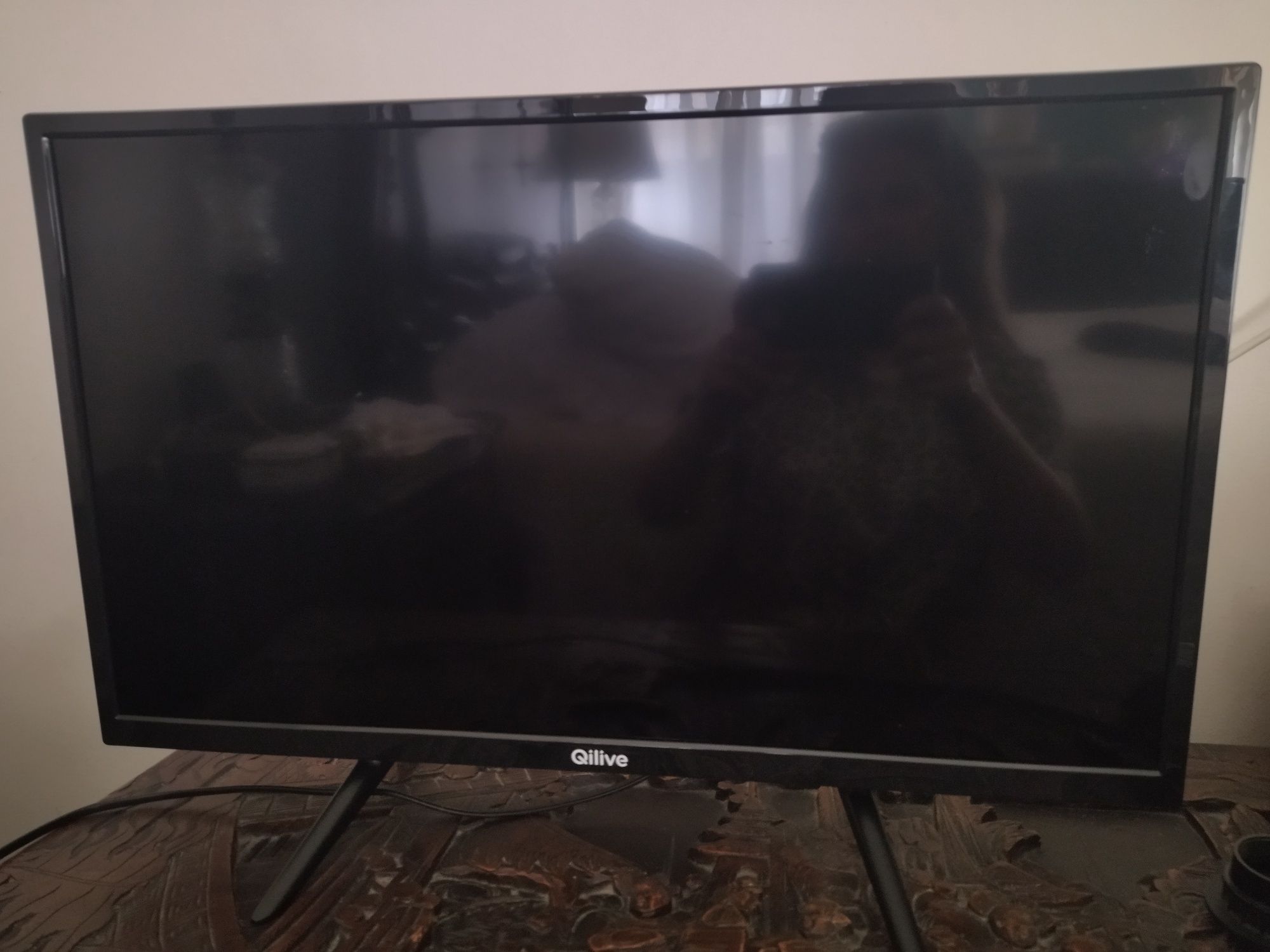 TV Qilive  24" 60 cm