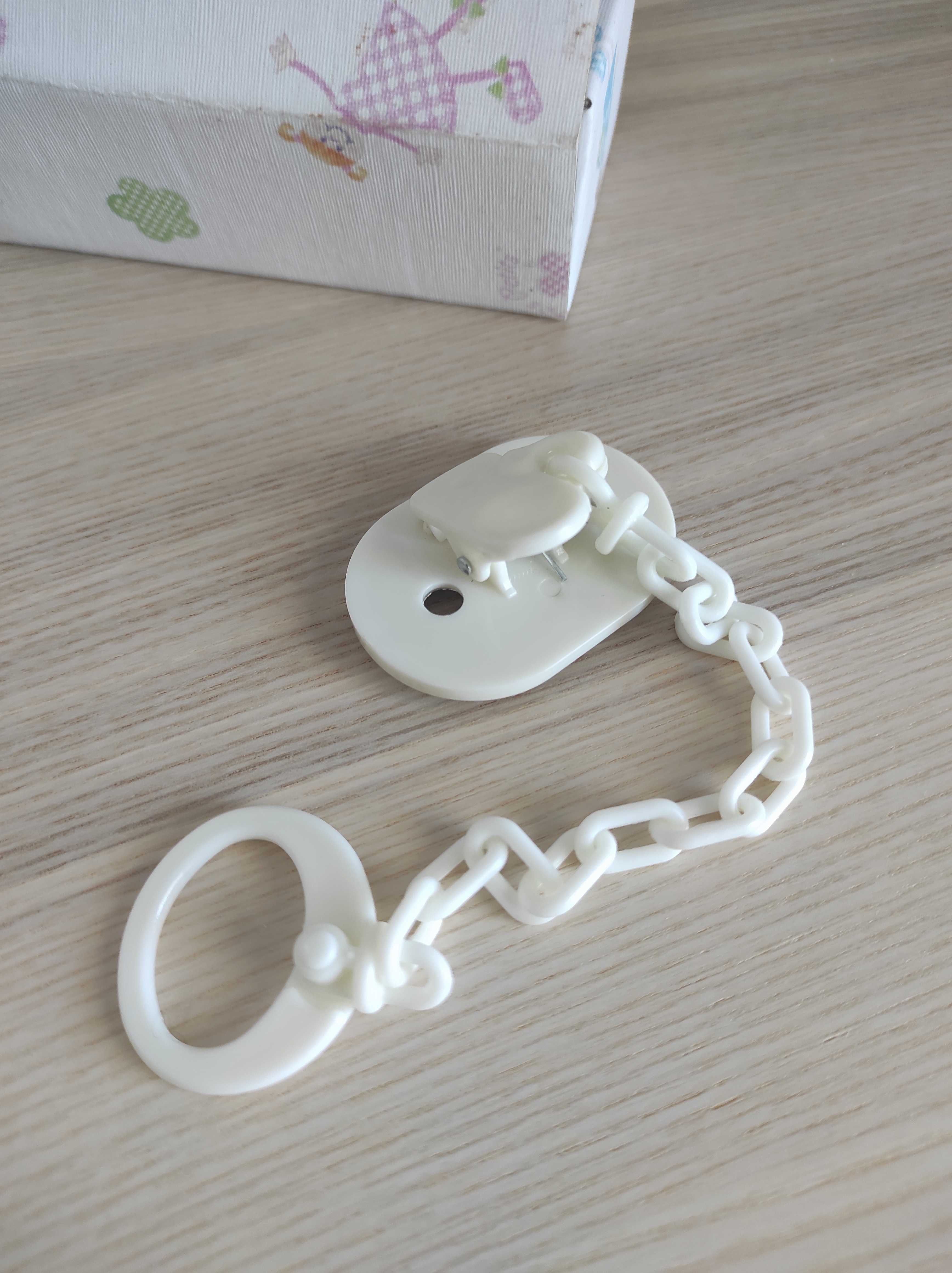 Porta-chucha em laminado de prata NOVA