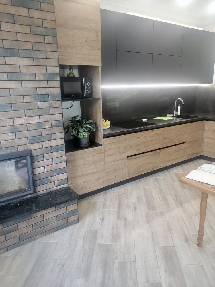 Продаж котеджу в Білій Криниці