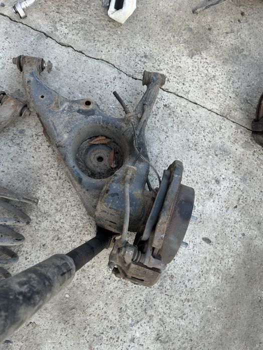 Ричаг задньоі підвіски мітсубісі грандіс