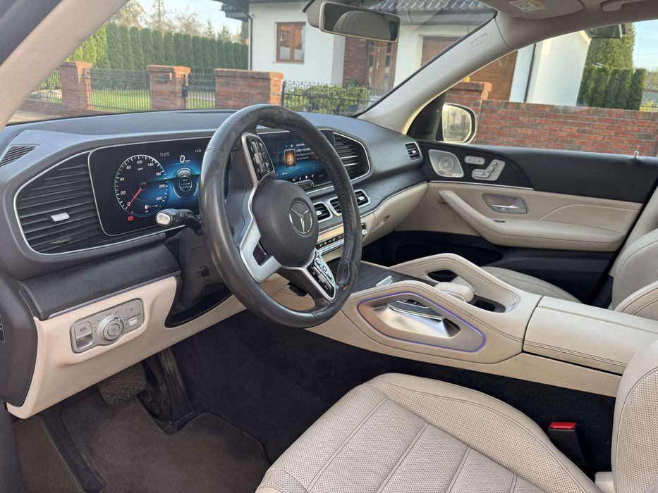 Mercedes GLE linia AMG salon Polska bogata wersja 7-os panorama