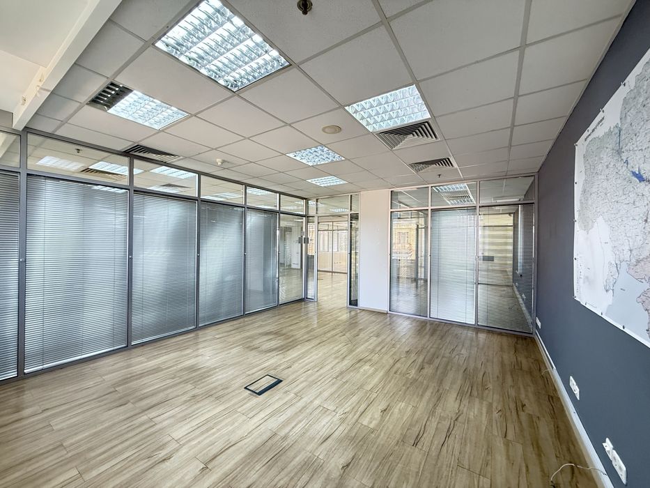 Здам Без%‼️Офіс з ремонтом.ул.Б.Хмельницького,Золоті Ворота,Театральна