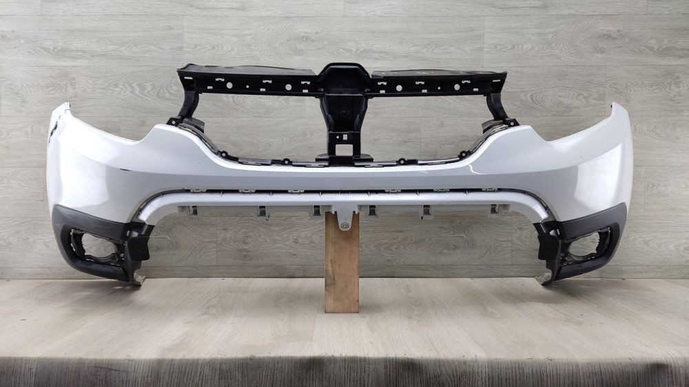 Бампер передній Renault Captur Kadjar Megane Scenic Trafic Twingo