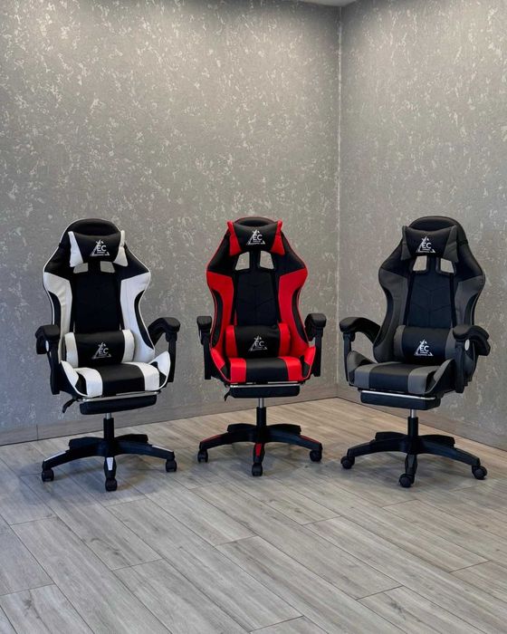 Компютерне крісло Геймерське крісло з підніжкою і 2 подушками до 120кг