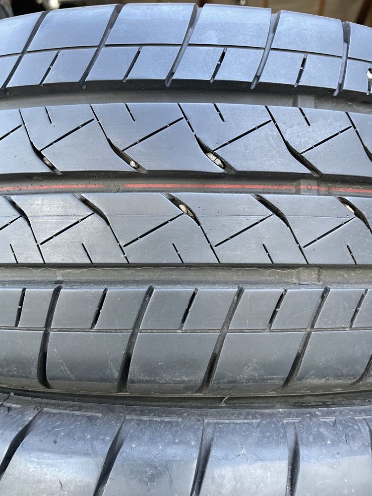 205/65/16с Bridgestone Duravis R660