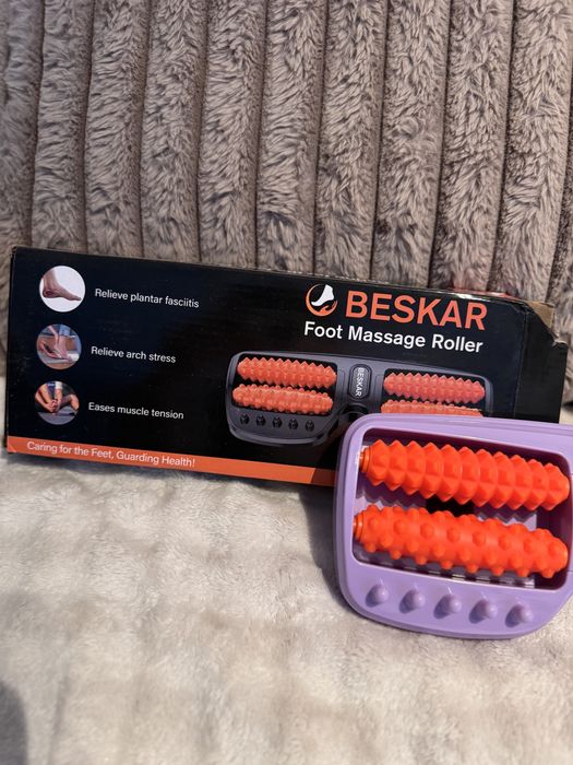 Wałek do masażu stóp BESKAR – roller masujący