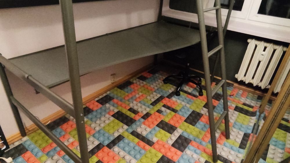 Łóżko piętrowe antresola ze stolikiem