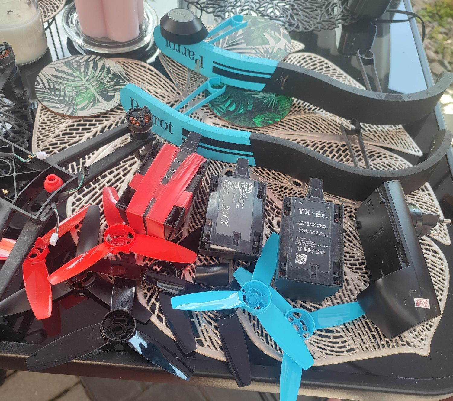 Dron Parrot seria 1