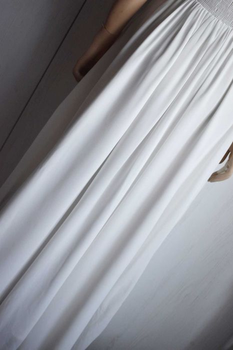 Sukienka 38 M L balowa długa biała szyfonowa luźna cyrkonie koronka