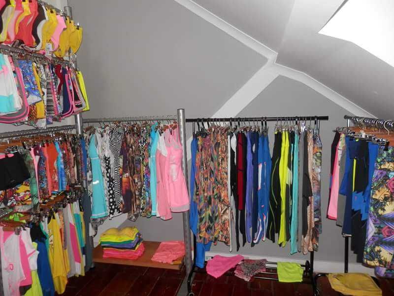 Estante para montar em loja de roupa 7mts