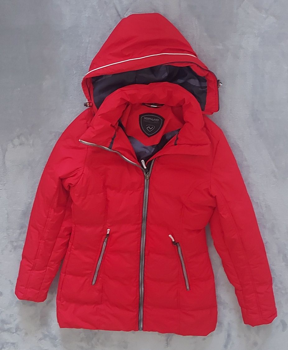 Куртка Northland жіноча червона розмір S , укр. розмір 44-46