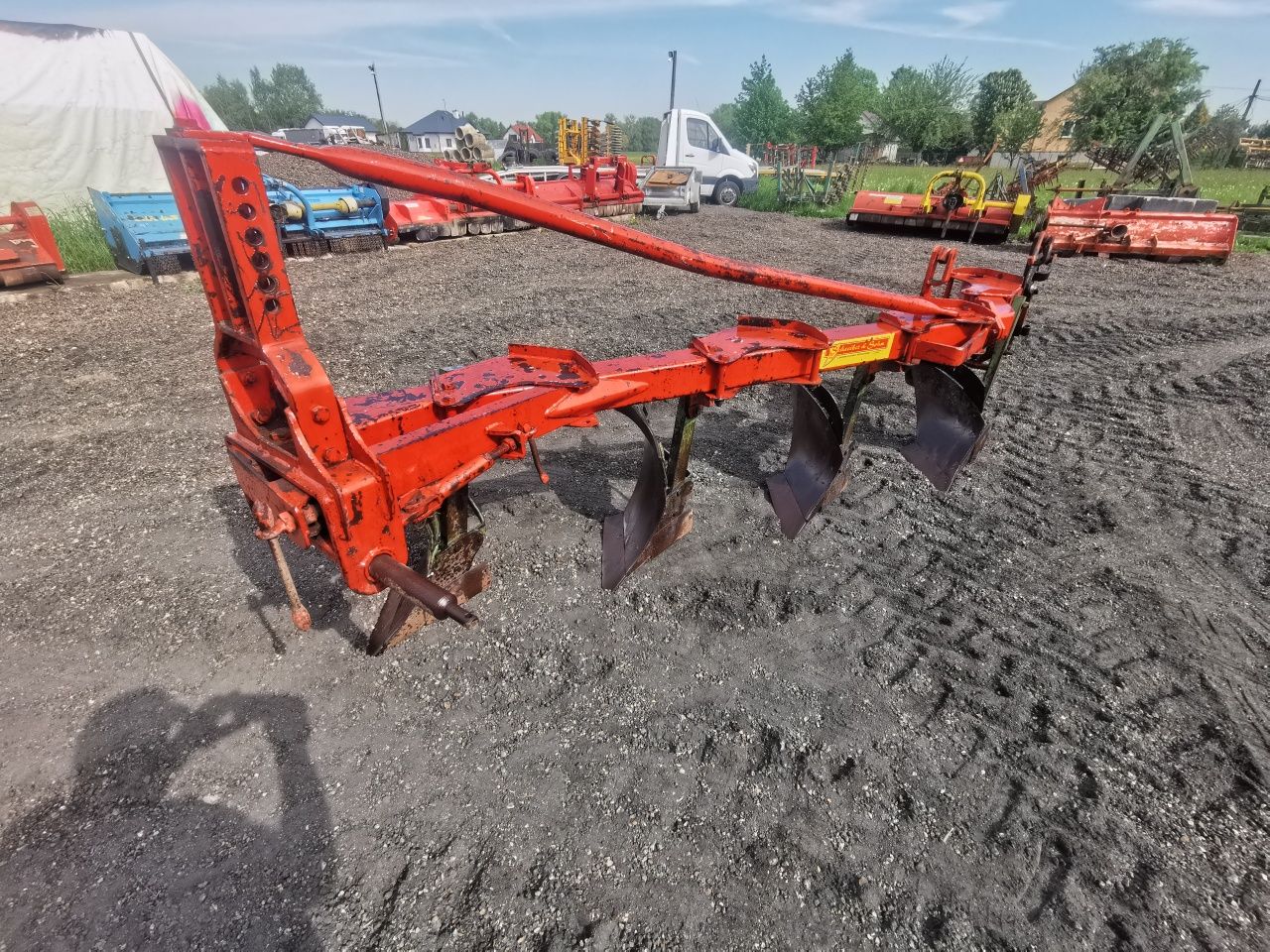 Pług zagonowy 4 skibowy