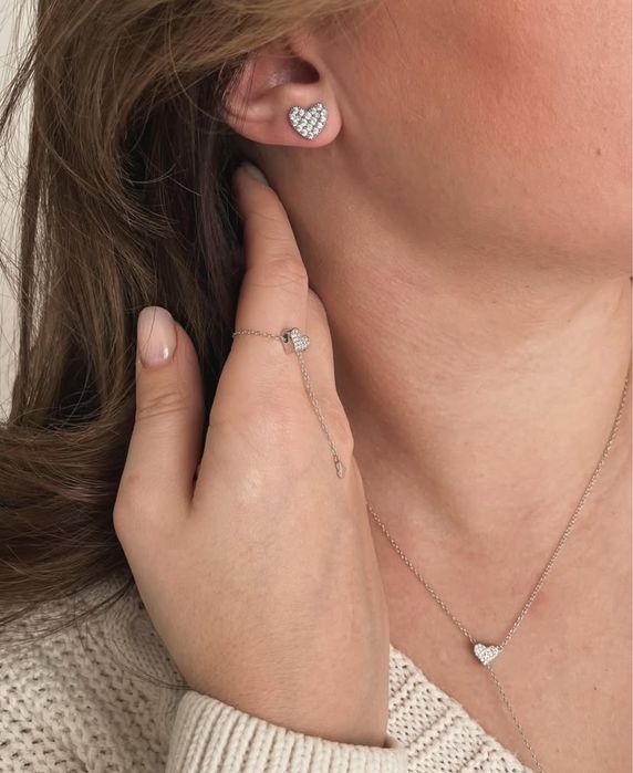 Срібний набір прикрас з серцем, каблучка з серцем, кульчики з серцем