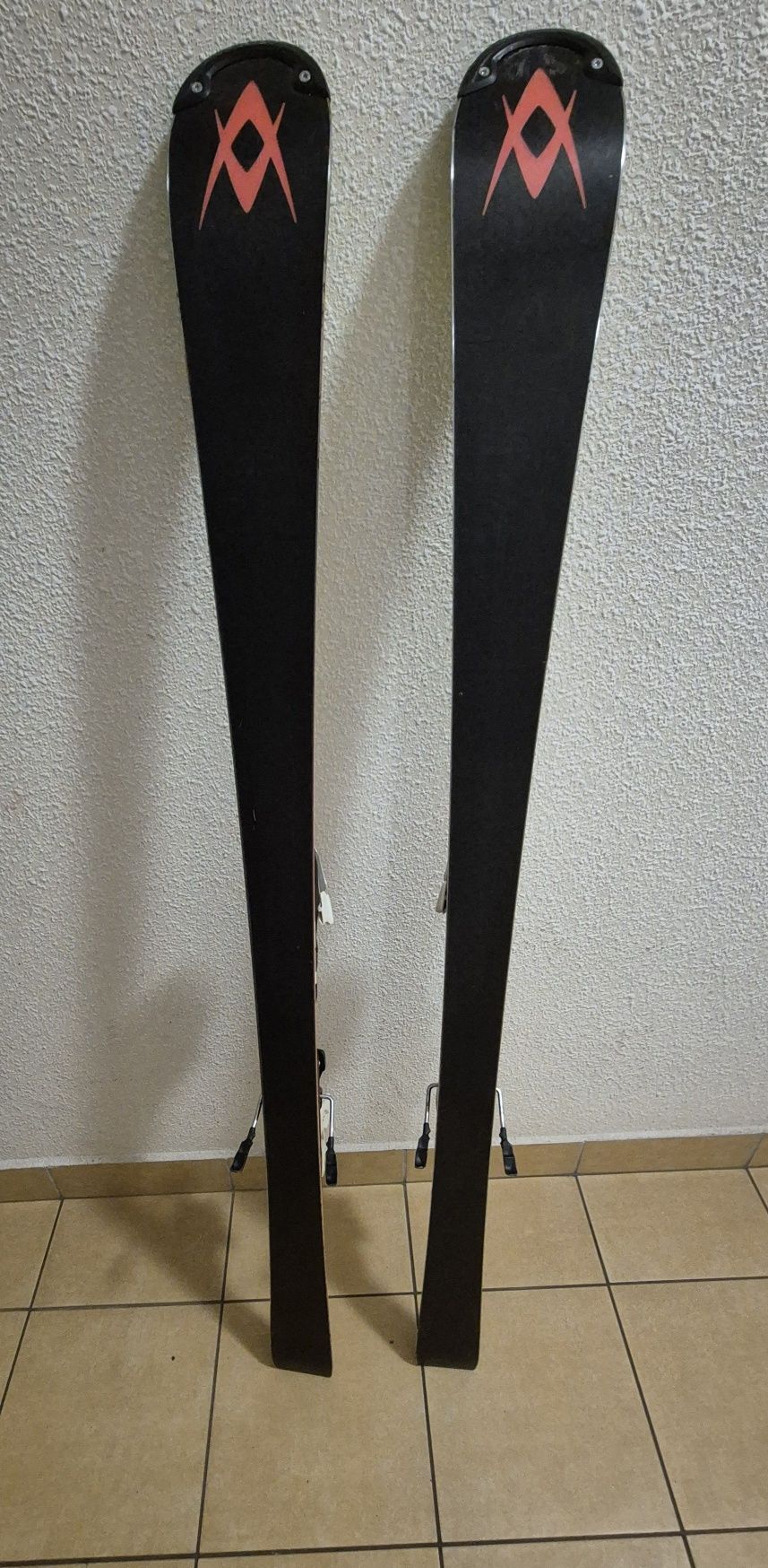 Narty volkl  r.138