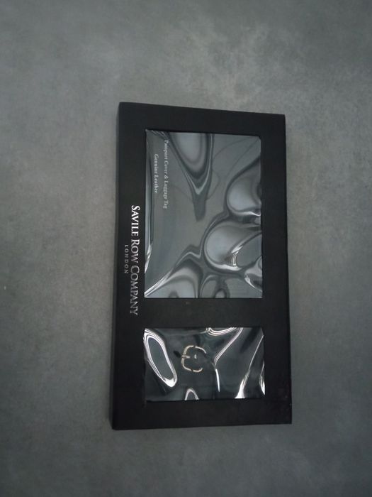 2 nowe Zestawy Etui Paszport + etykieta  Skóra Naturalna SRC LONDYN