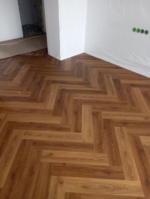 Укладка паркета, ламината, винила в Харькове