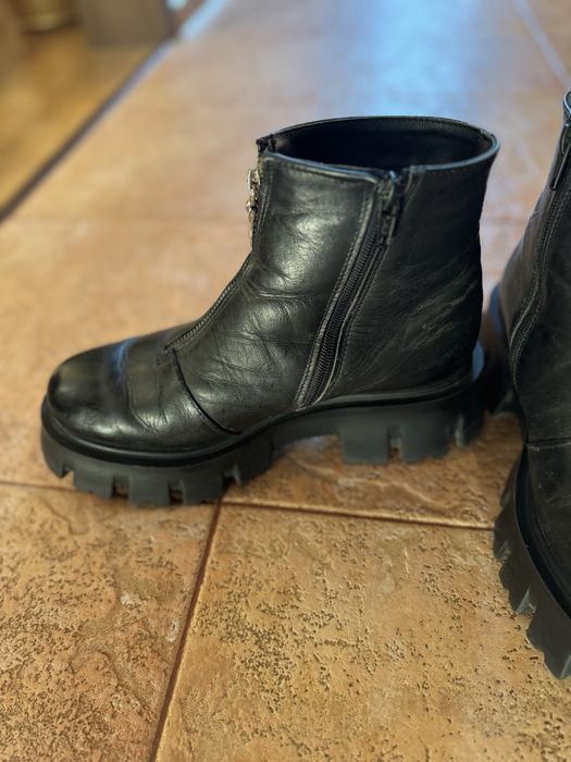 Зимові жіночі шкіряні ботінки 39