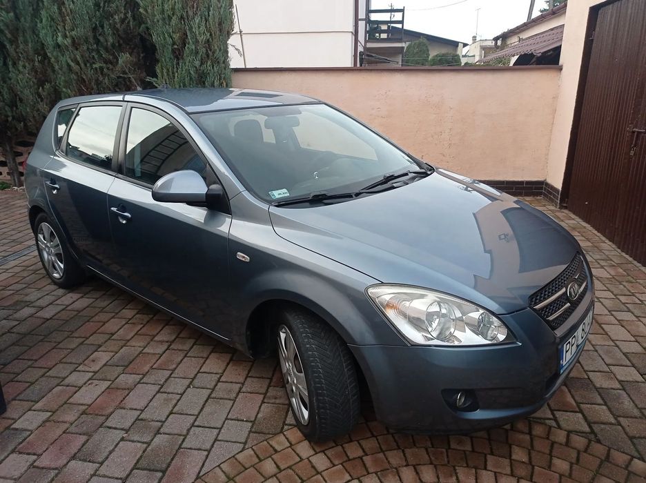 Kia Ceed Zadbane auto z niskim przebiegiem