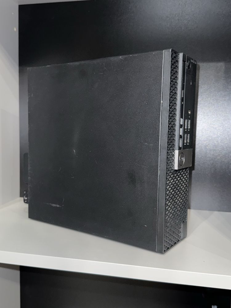 Dell OptiPlex vc 7040 i5-6600 / 8 GB RAM / SSD 248 GB / Windows 10