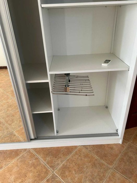 Roupeiro de Luxo (Usado 6 meses)