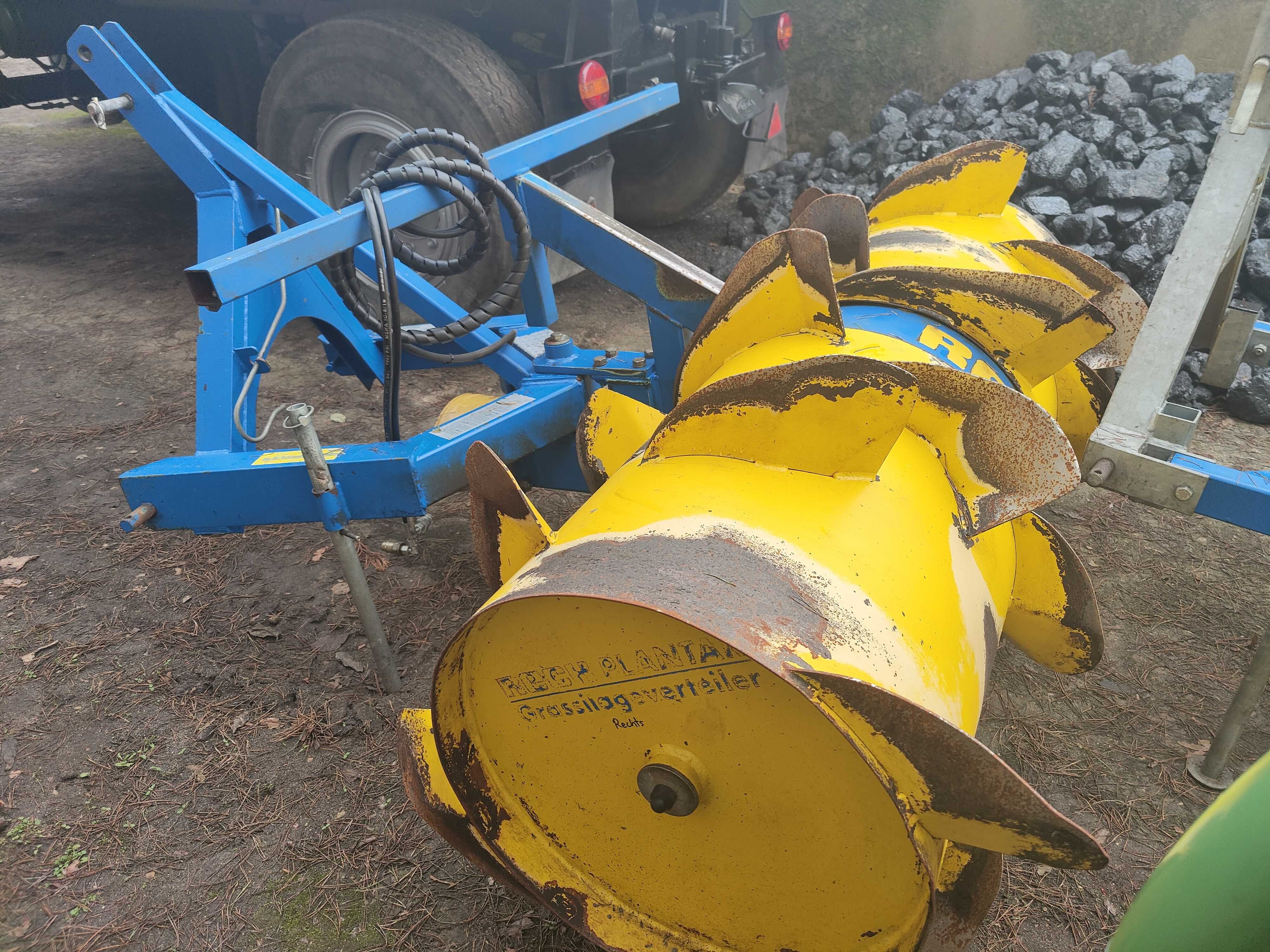 Rozgarniacz do kiszonki równarka Reck  1,7 m. skrętny hydr.