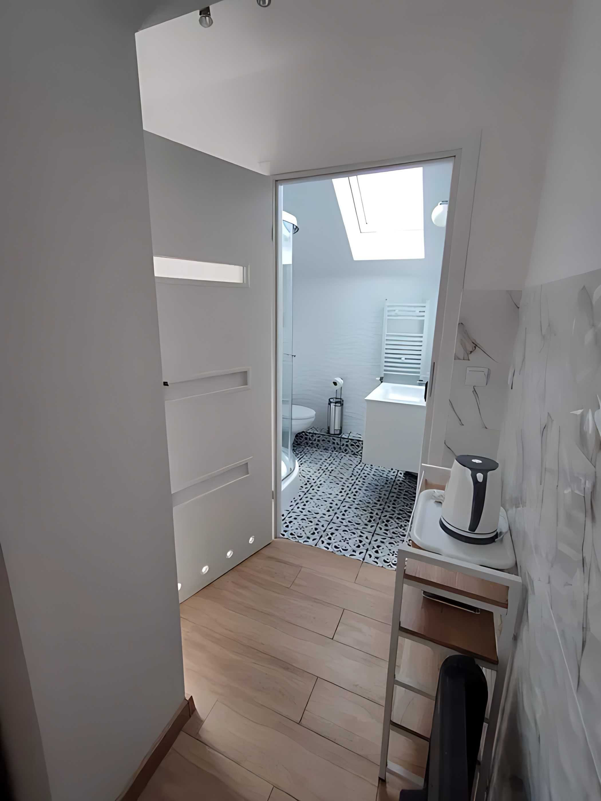 Pokoje i Apartament 2-4 os Wolny pokój 3-4 os w terminie 9.07 - 13.07