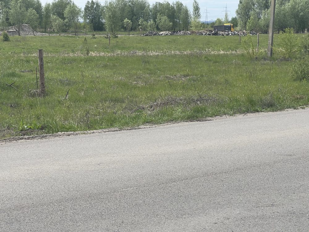 Прод зем 9сЗазимье рядом с озером село