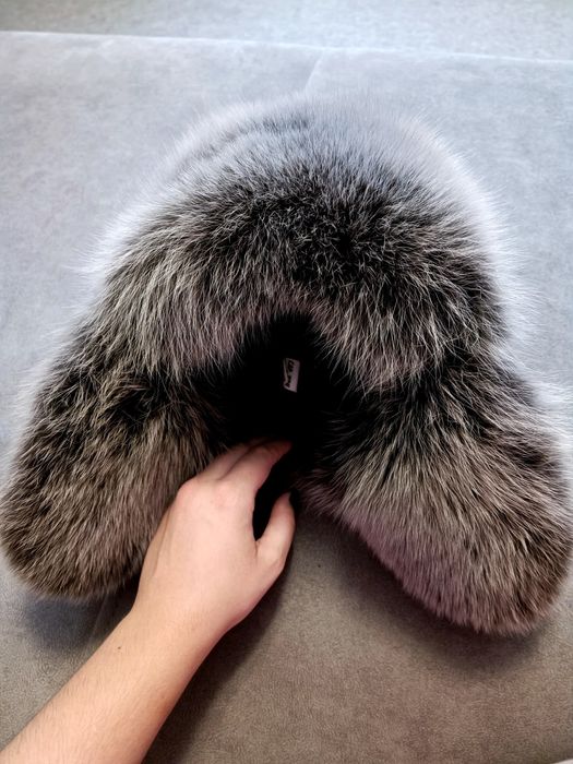 Продам меховую шапку