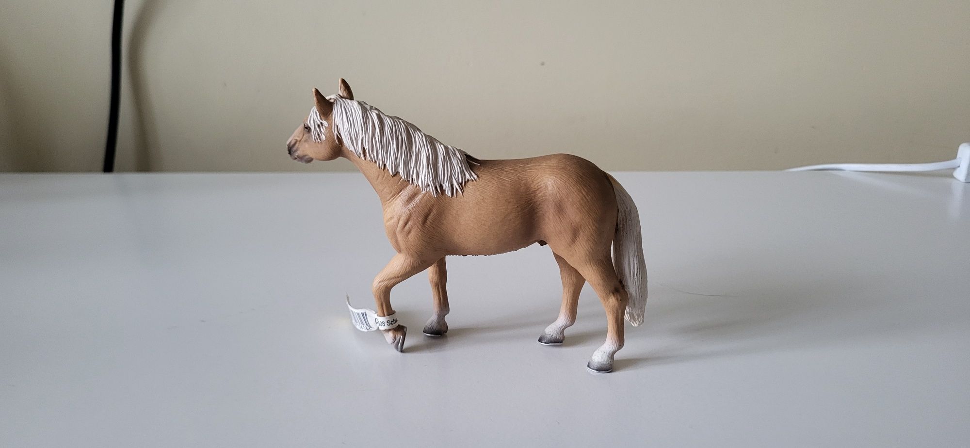 Schleich koń palomino ogier figurka unikat model wycofany z 2006 r.