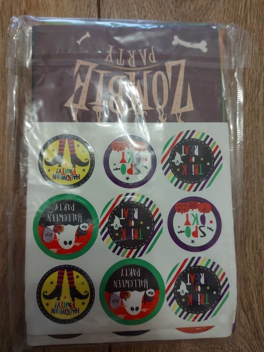 Nowe torebki na cukierki Halloween naklejki 18 sztuk