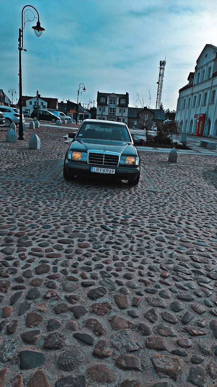 Mercedes-benz w124