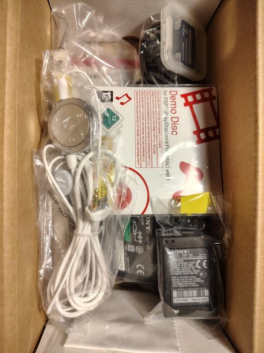 PSP колекційний стан, чудово підійде на подарунок, ПСП, PlayStation