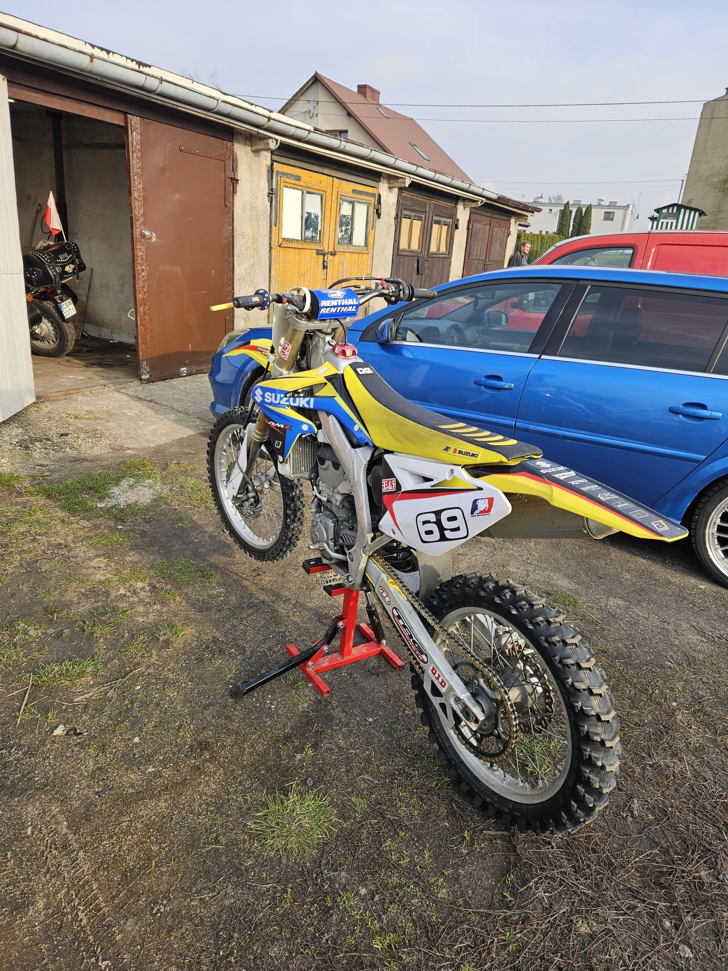 Suzuki RMZ 450 Zamiana