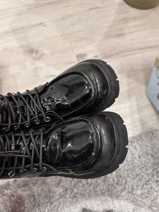 Лакові чобітки для дівчинки