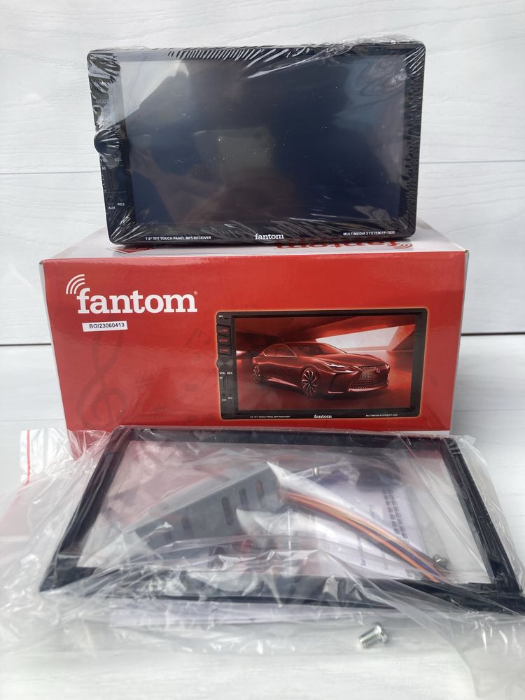 Автомагнитола Fantom FP-7035