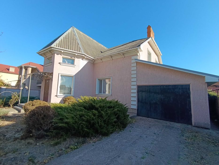 СРОЧНО!Продам капитальный дом в Совиньоне.Двухэтажный на 10сотках.ТОП.