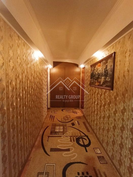 Продаж 4к квартири в тихому районі (Сертифікат)
