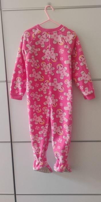 4T Wonder kids pajacyk polarowy w ciasteczka 
Zadbany.