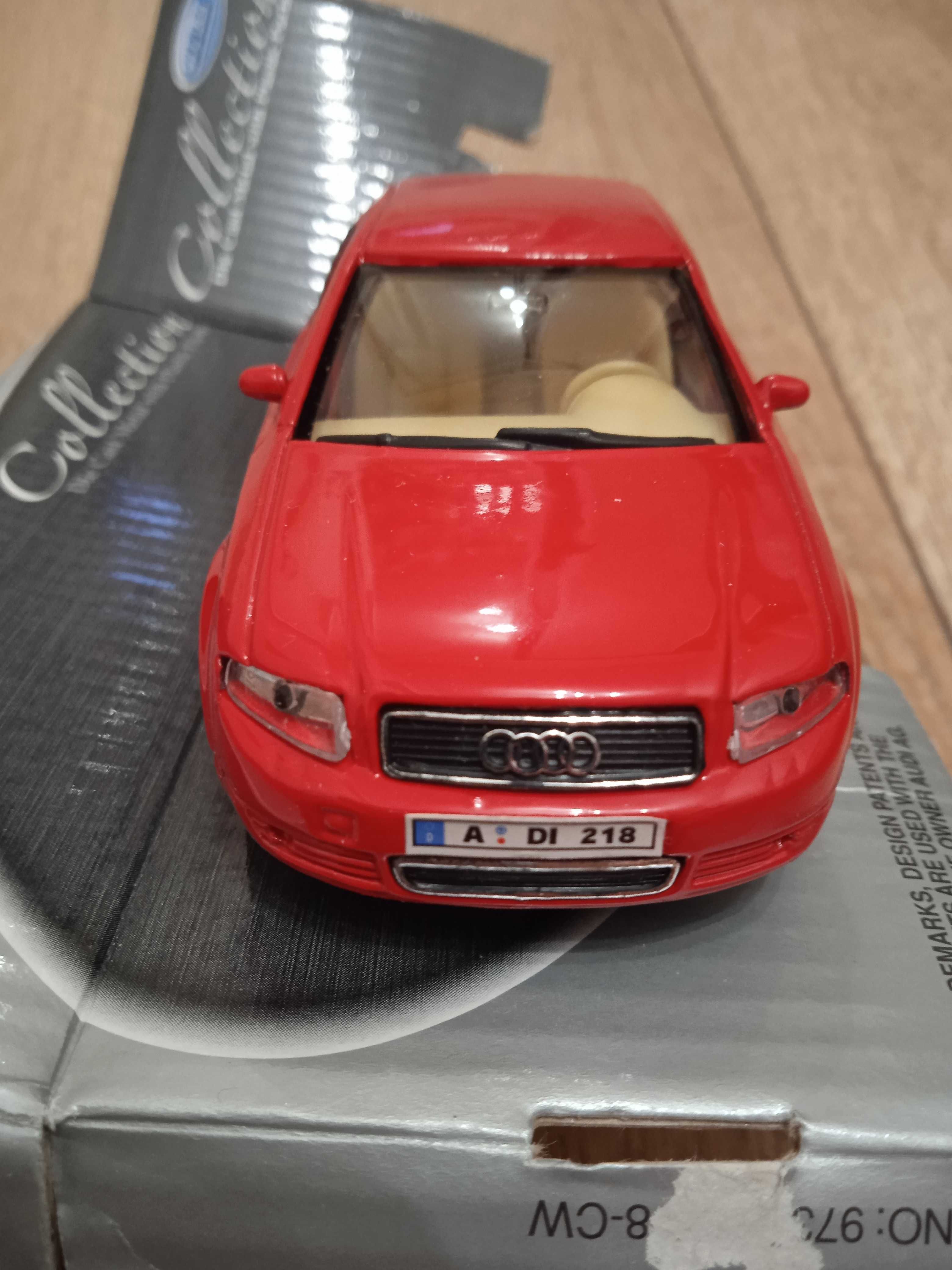 Модель машинки Audi A4  /WELLY/