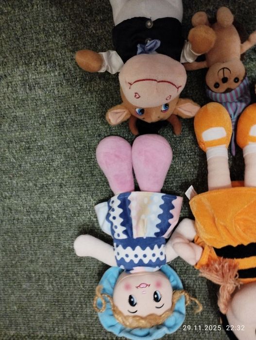 Продам лот іграшок