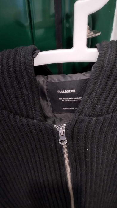 Blusão preto impermeável