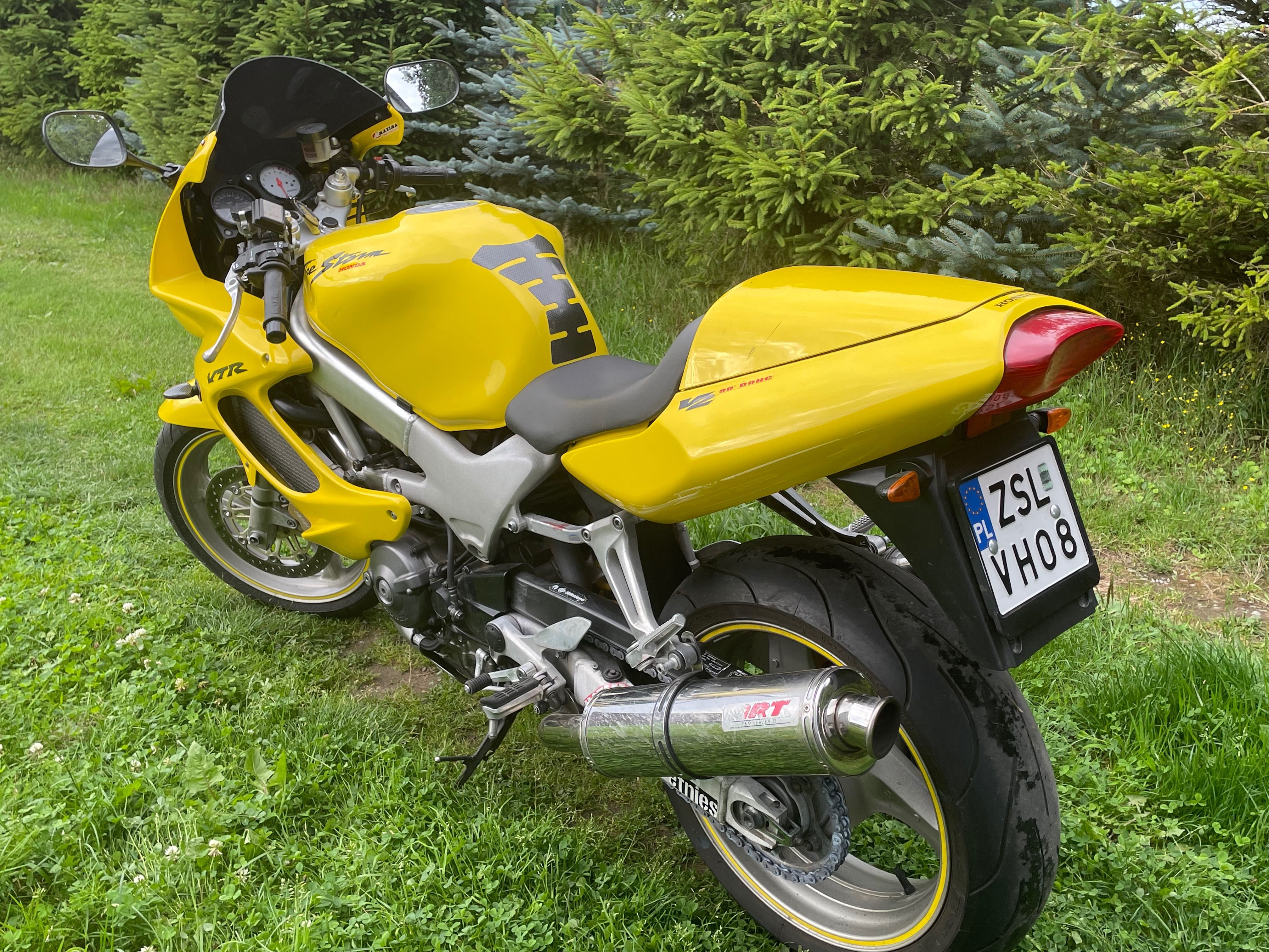 Honda VTR 1000F FireStorm