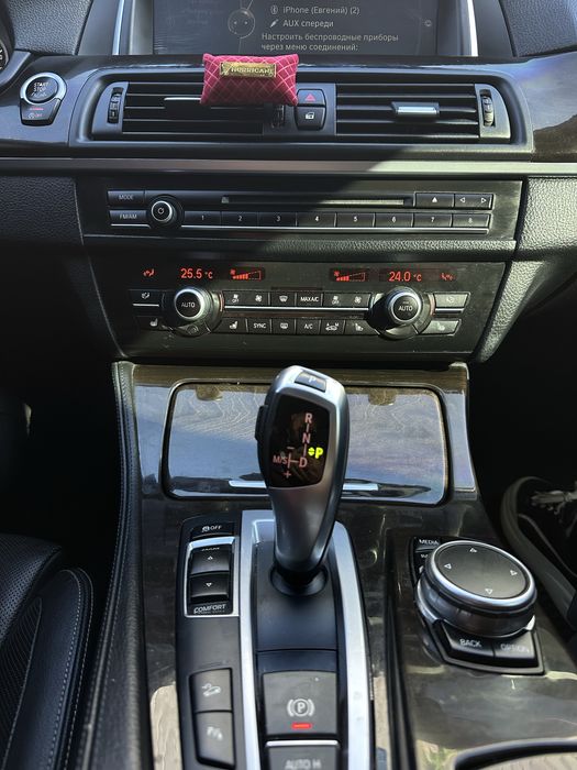 Продам BMW F10 2014 год.