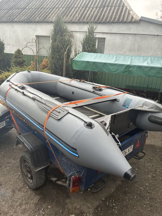 Лодка 330 килевая Avalon