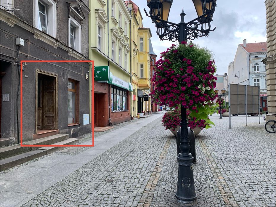 Centrum Świebodzina. Sprzedaż. Przy ratuszu